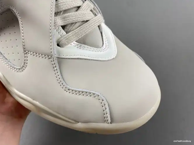 8 Jordan Retro Champagne 832821-030 0706